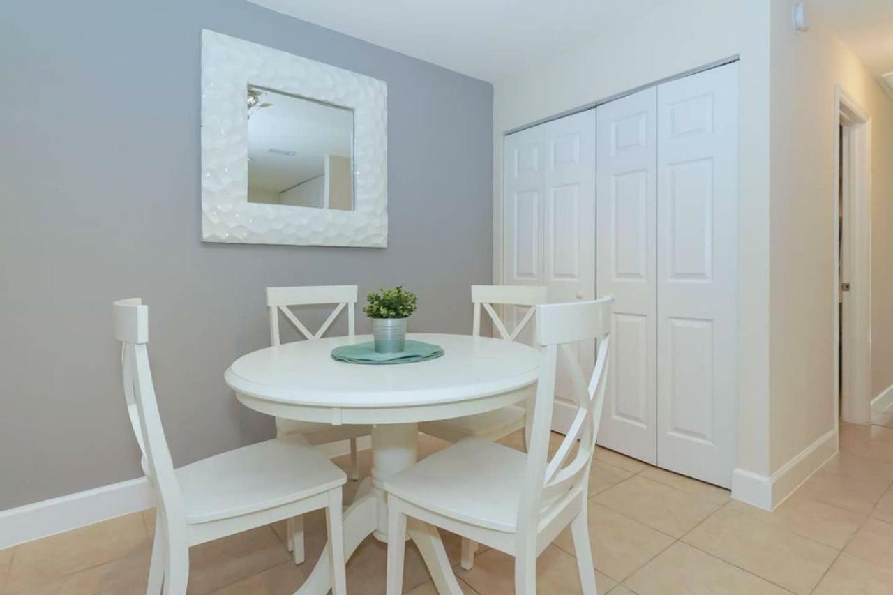 Lovely Cottage - Close To Siesta, Shops & Dining Sarasota Exteriér fotografie