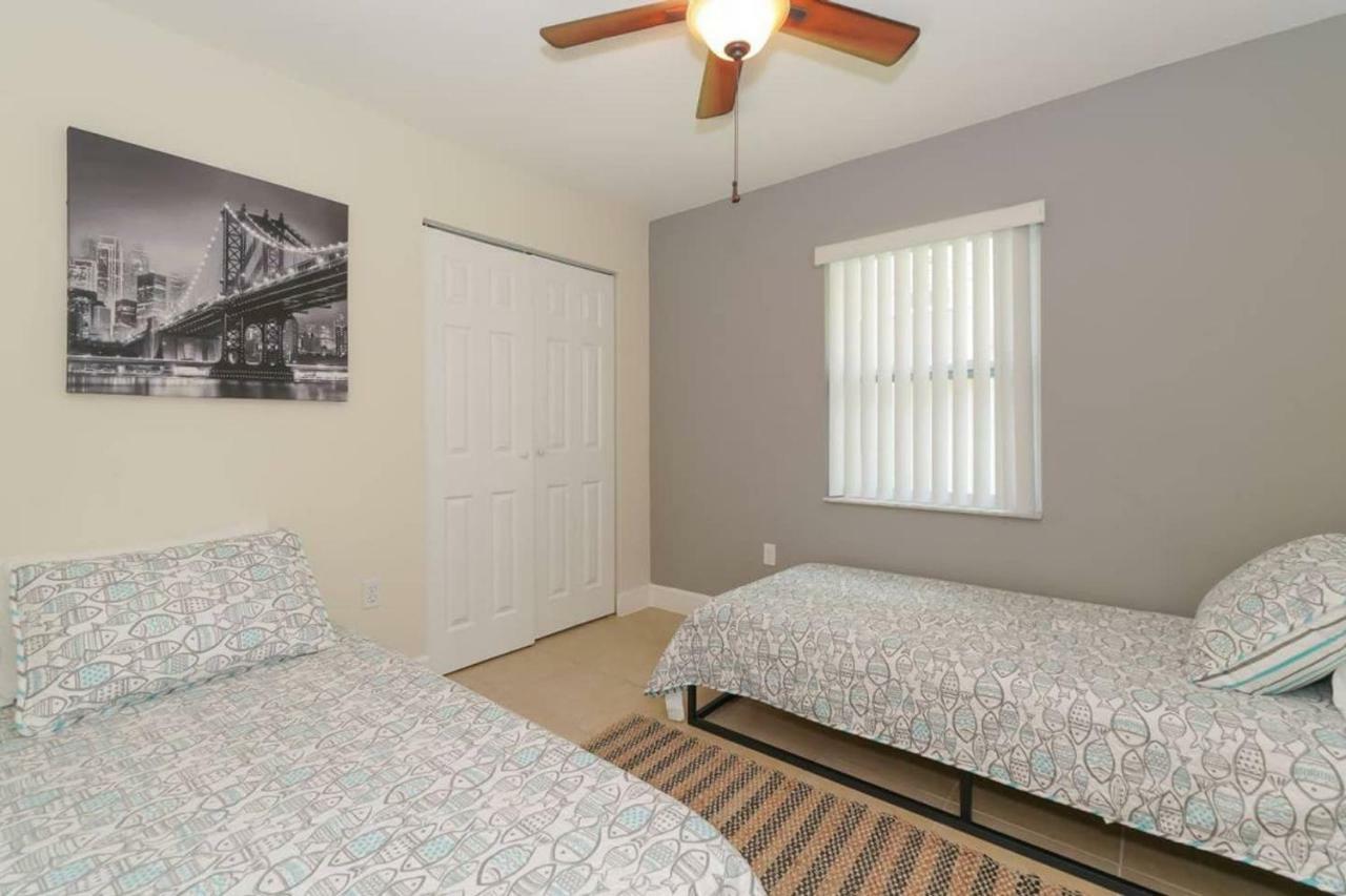 Lovely Cottage - Close To Siesta, Shops & Dining Sarasota Exteriér fotografie